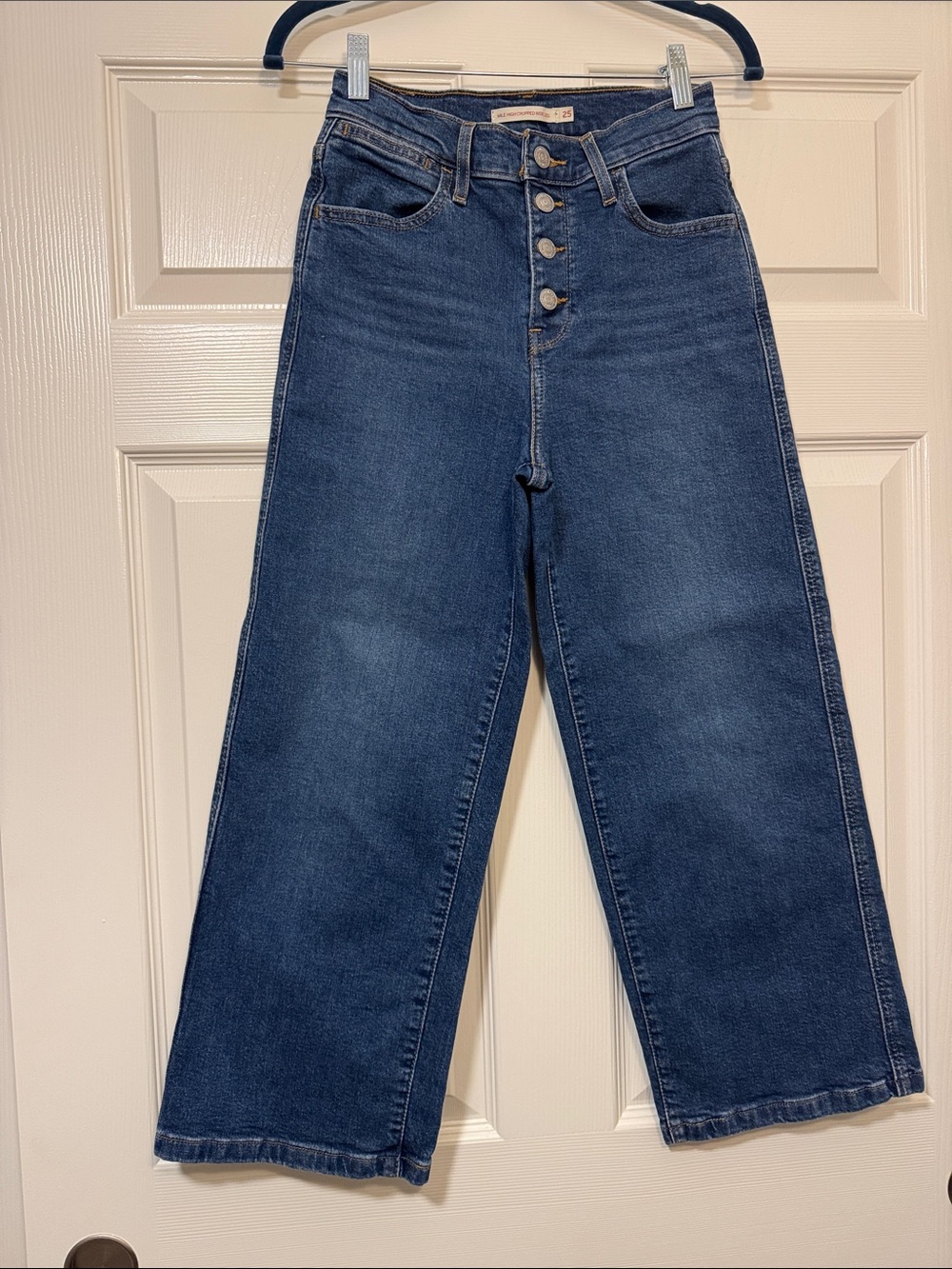 Levi’s Buttonfly Mile-High Cropped Wide Leg Women’s Jeans